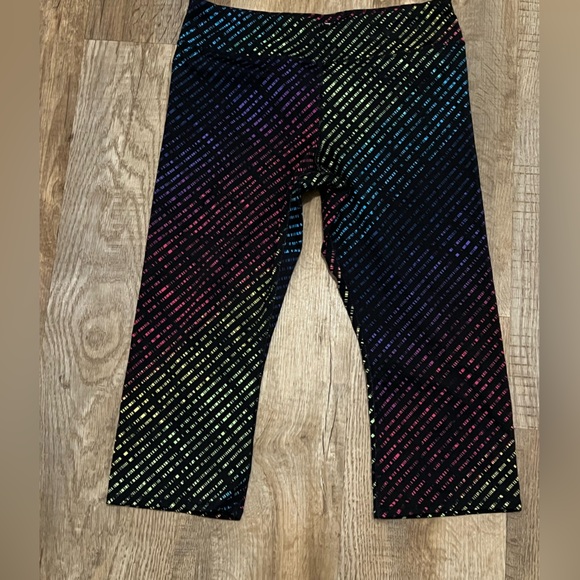 NWOT Marc New York Andrew Marc Black Pink Yellow Blue Green Cropped Leggings - Picture 1 of 4